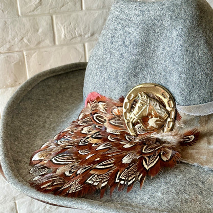 Vintage Peachfelt Grey Felt Hat Gold-Tone Horse Head Emblem + Pheasant Feathers