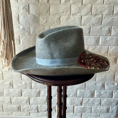 Vintage Peachfelt Grey Felt Hat Gold-Tone Horse Head Emblem + Pheasant Feathers