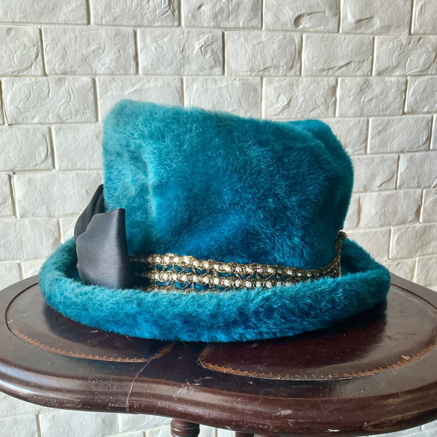 Vintage 1960s Duchess Italian Blue Faux Fur Bucket Hat + Ribbon Bow Applique Detail
