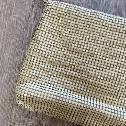 Vintage Chain-Mail Mesh Handbag + Gold Brooch Detail