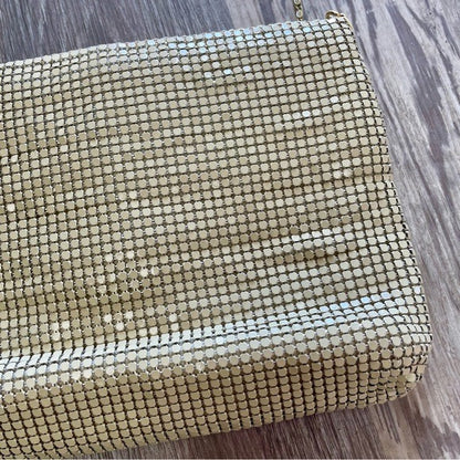 Vintage Chain-Mail Mesh Handbag + Gold Brooch Detail