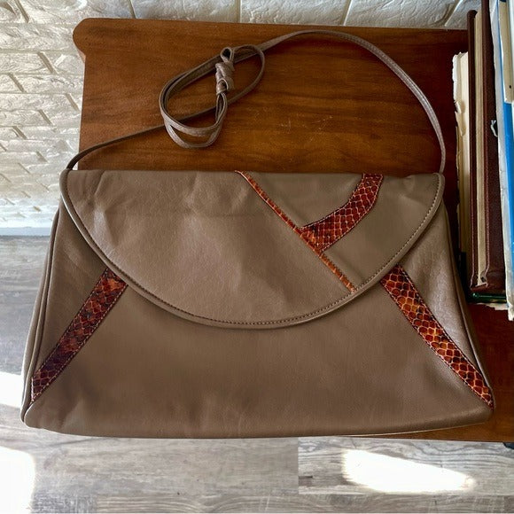 Vintage 1980s Italian Leather Crossbody Bag