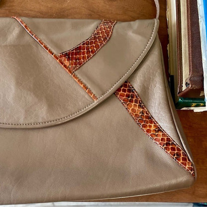 Vintage 1980s Italian Leather Crossbody Bag