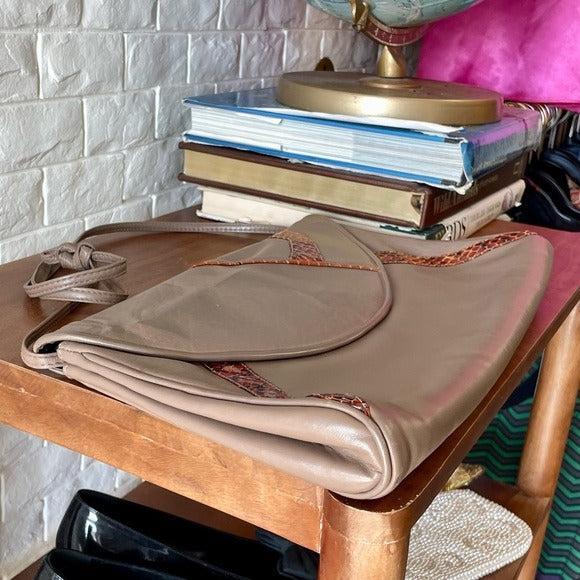 Vintage 1980s Italian Leather Crossbody Bag