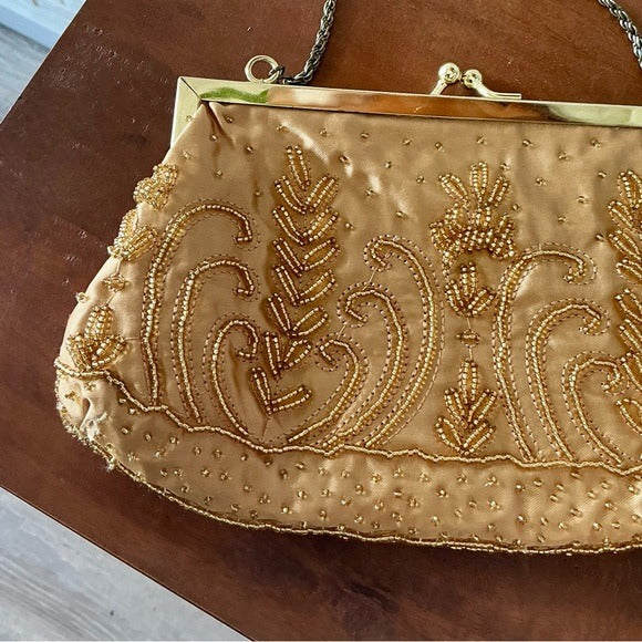 Vintage La Regale Hand Beaded Evening Bag