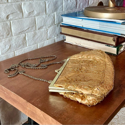 Vintage La Regale Hand Beaded Evening Bag