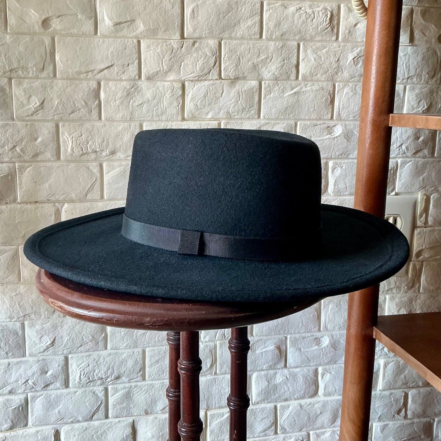 Vintage Phillip Somerville Black Wool Felt Hat
