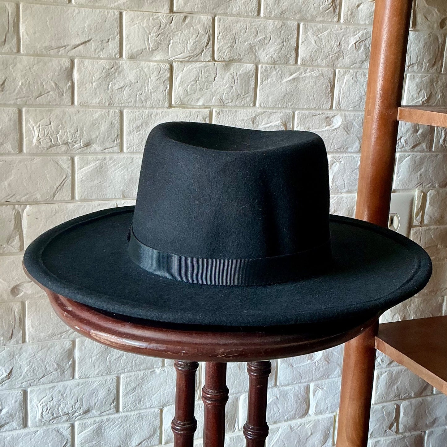 Vintage Phillip Somerville Black Wool Felt Hat