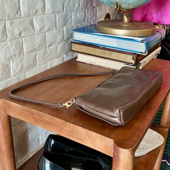 Vintage 90s Y2K apostrophe Pleated Leather Bag
