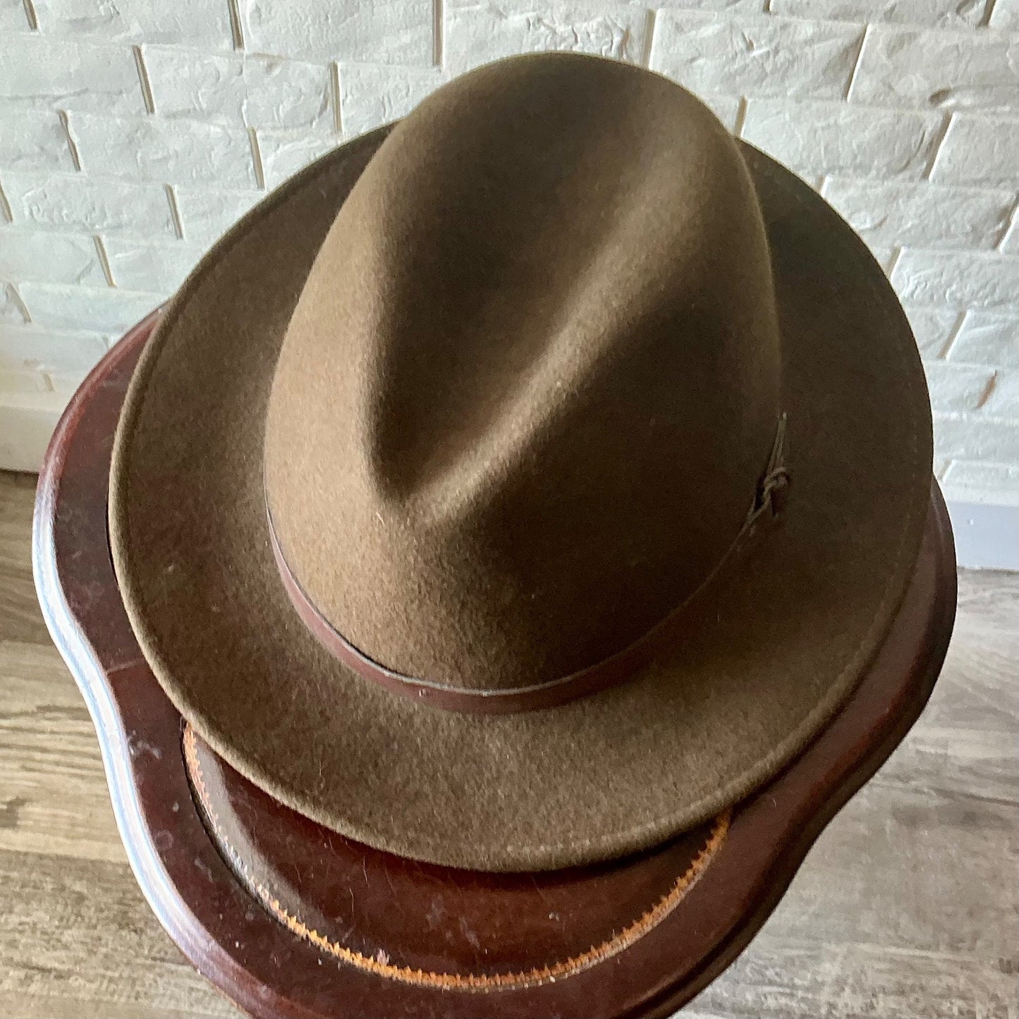 Vintage Olive Green Felt Fedora