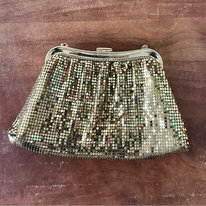 Vintage Whiting & Davis Gold Mesh Evening Bag Clutch